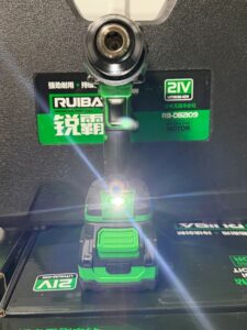 Аккумуляторный ударный шуруповёрт-ледобур RUIBA RB-DB2109 21В 4АЧ — изображение 6