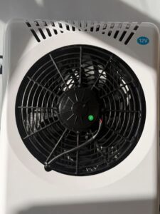 Автономный стояночный кондиционер для грузовых авто Alpicool 12 v 900w — изображение 3