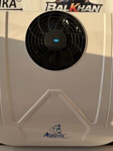 Стояночный кондиционер для грузовых автомобилей Alpicool 12v 2800 ВТ — изображение 2