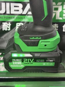 Аккумуляторный ударный гайковёрт RUIBA RB-806 600 Нм 21 В — изображение 7