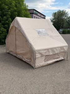 Надувная палатка туристическая 4 местная с дымоходом — изображение 2